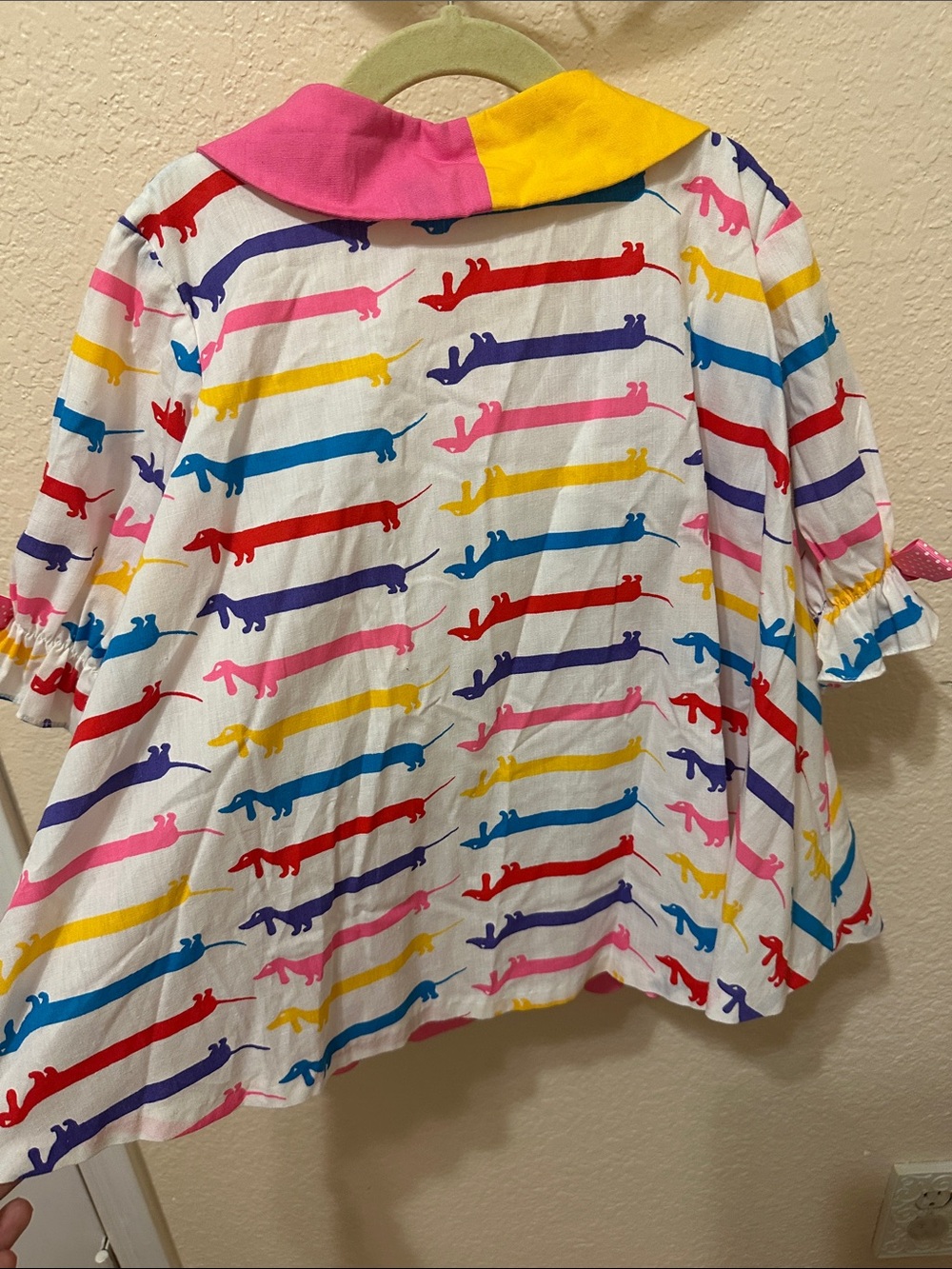 Vintage Bright Multicolor Dachshund Print Dress with Yellow Collar - Picture 6 of 6